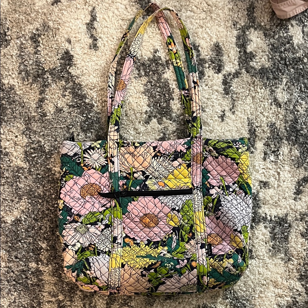 Ocean Bloom Vera Tote Bag